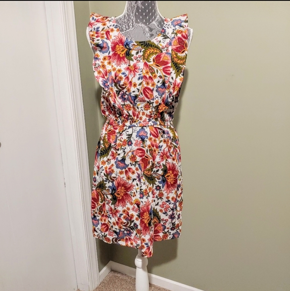 Floral ruffle summer dress